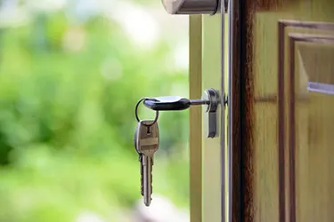 lock your bedroom door from the outside with a key when you share your apartment with someone